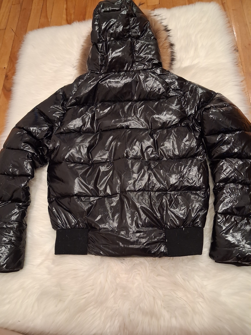 Moncler Puffer Jacket - Picture 14 of 17